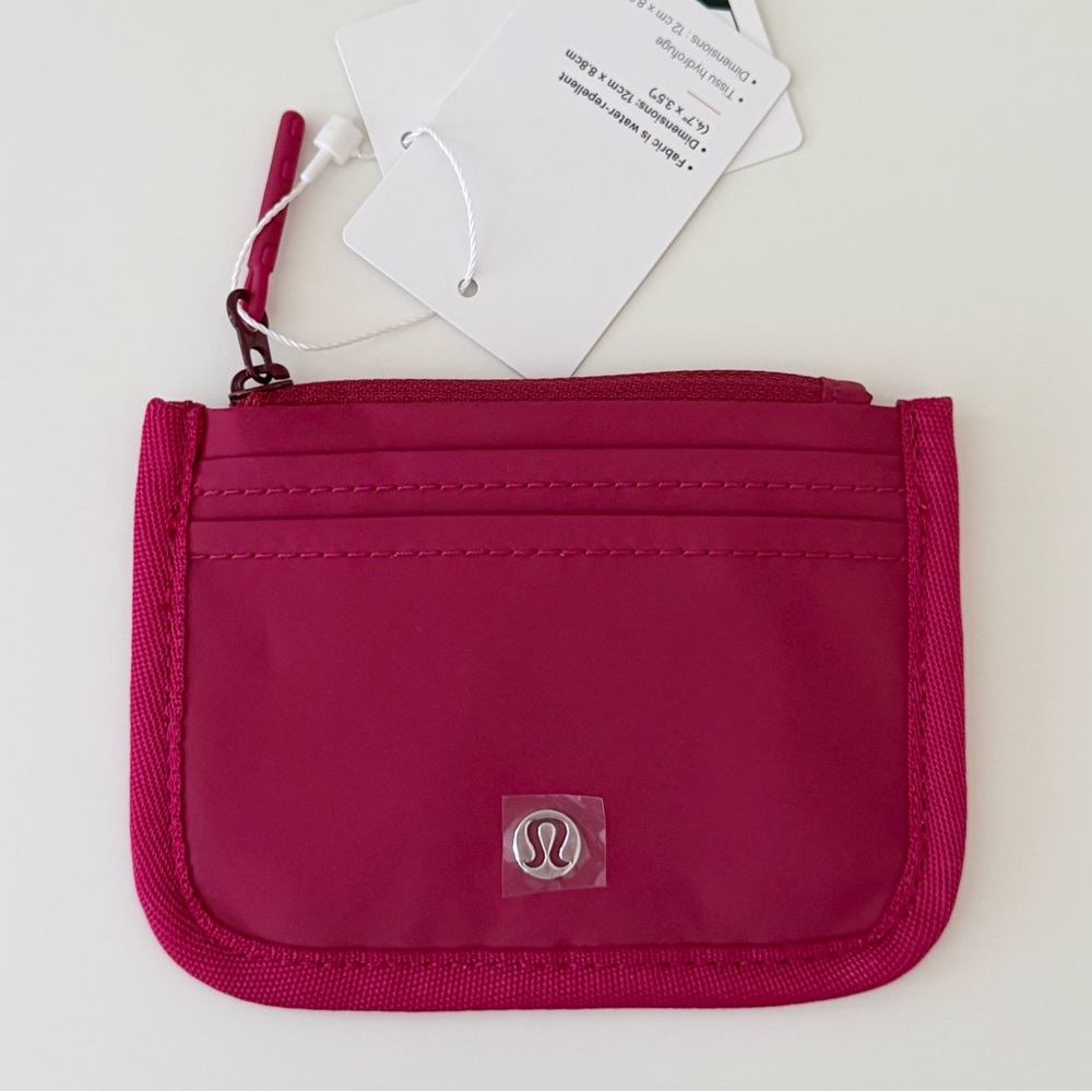 NWT Lululemon True Identity Card Case - Picture 2 of 10